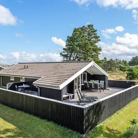 Ferienhaus Albrecht - 1-8km From The Sea By Interhome Blåvand