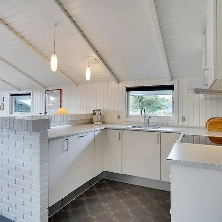 Albrecht - 1-8km From The Sea By Interhome Blåvand