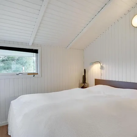 Albrecht - 1-8km From The Sea By Interhome *