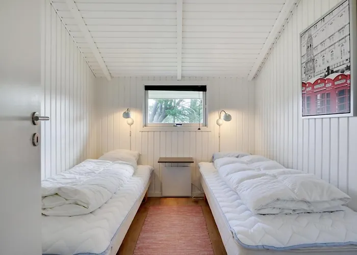 Albrecht - 1-8km From The Sea By Interhome