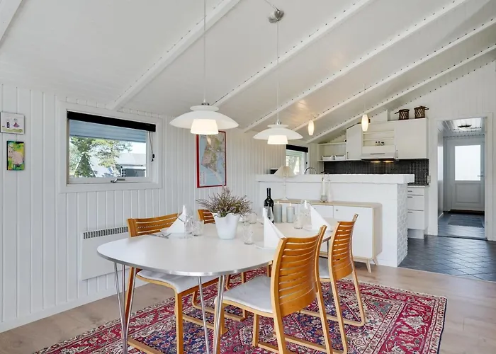 Albrecht - 1-8km From The Sea By Interhome *